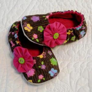 Owls And Butterflies Fabric Slippers With Suede..