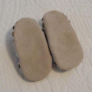 Brown And Blue Dots Fabric Slippers With Suede..